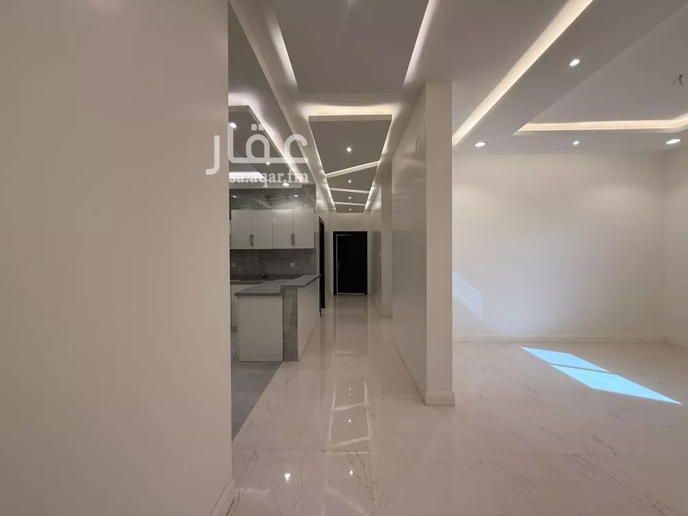 5 bedroom floor in Al Malqa 8