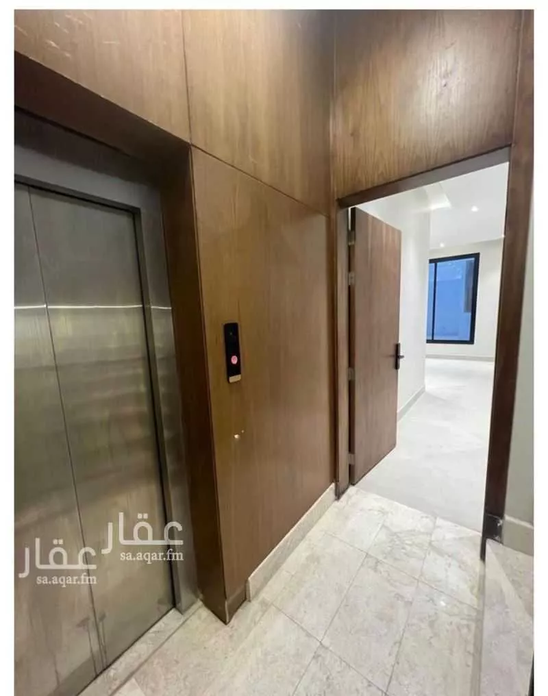 3 bedroom floor in Al Aridh 2