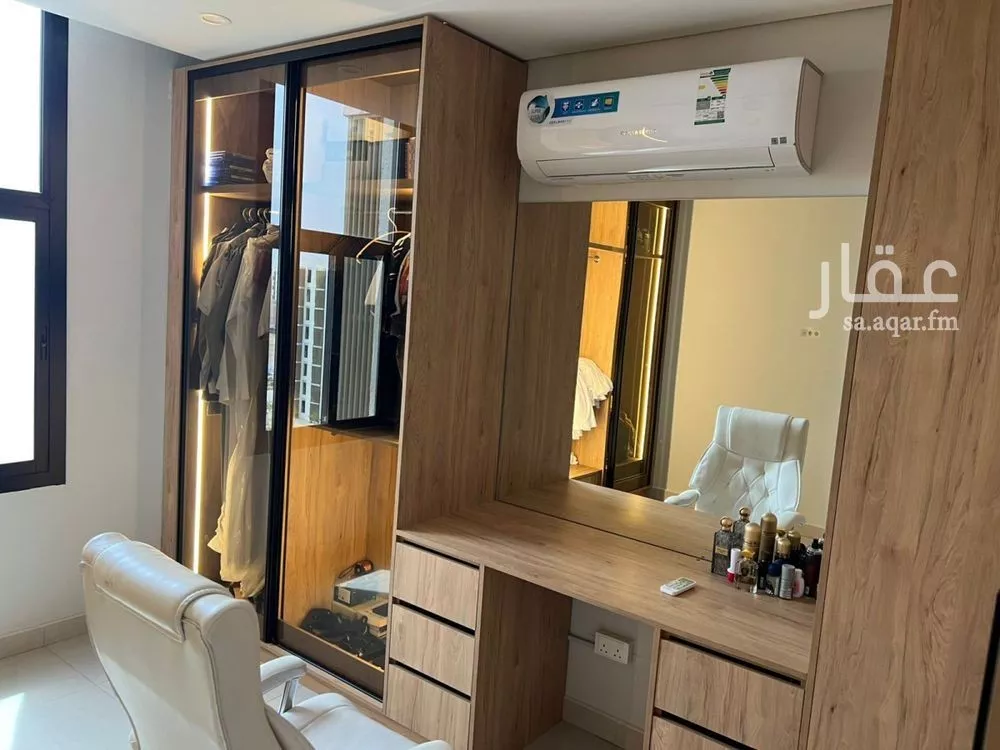 5 bedroom apartment in Al Hamdaniyah 16
