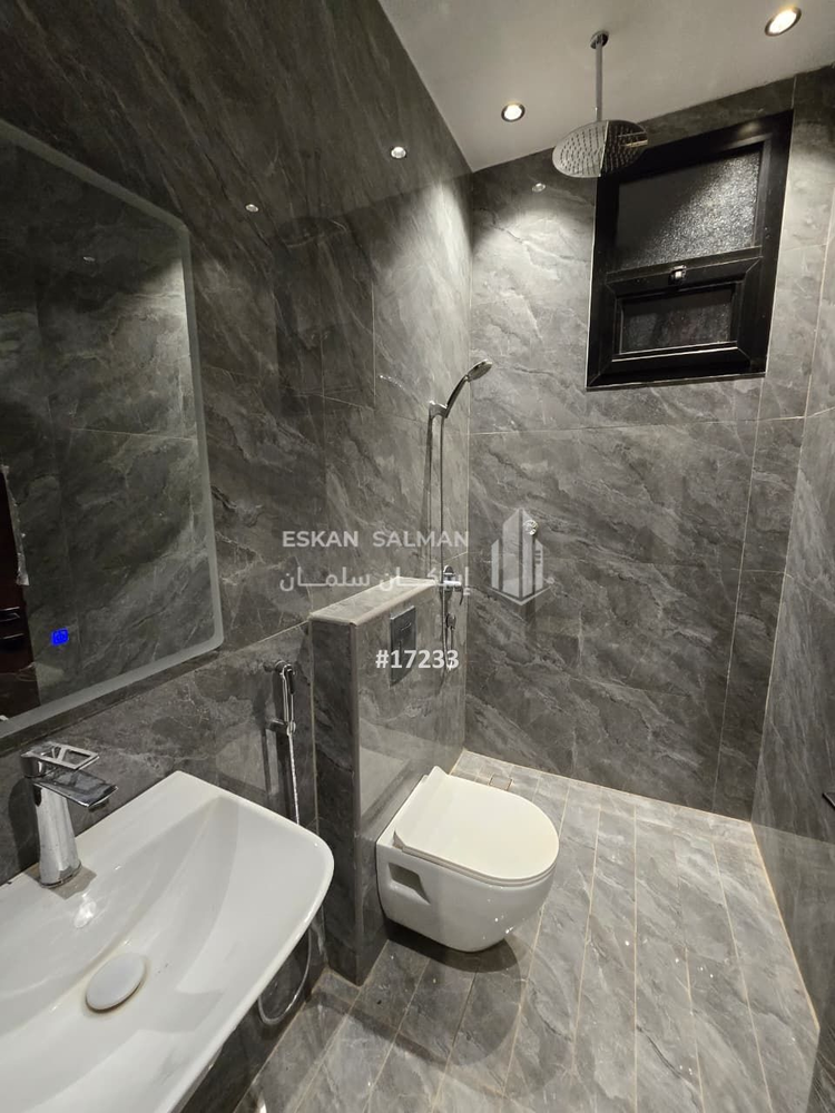 4 bedroom apartment in Al Mahdiyyah, Riyadh 7
