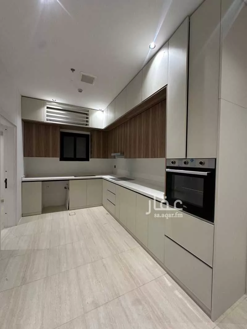 3 bedroom apartment in Al Rimal 9