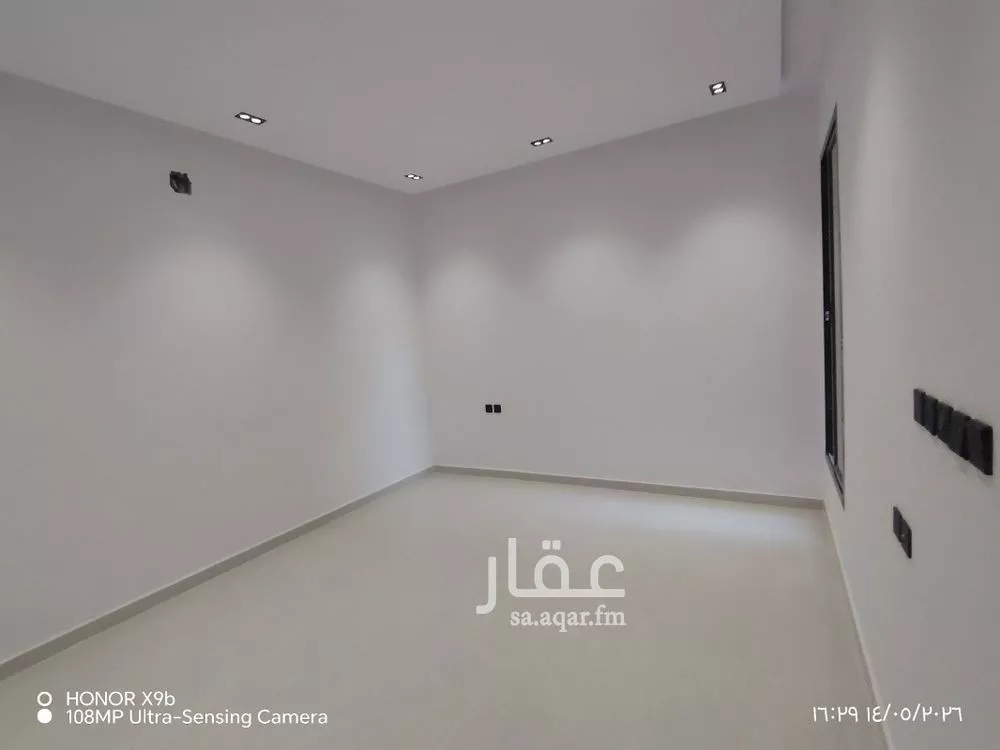 5 bedroom villa in Tuwaiq 8