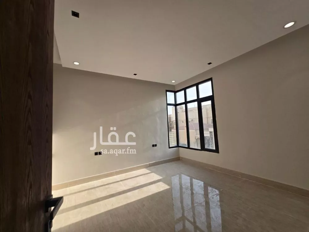 3 bedroom villa in Tuwaiq, Riyadh 14
