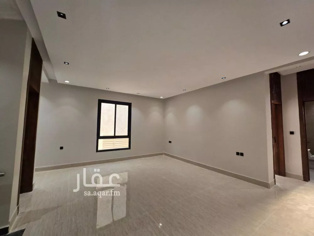 3 bedroom villa in Tuwaiq, Riyadh 11