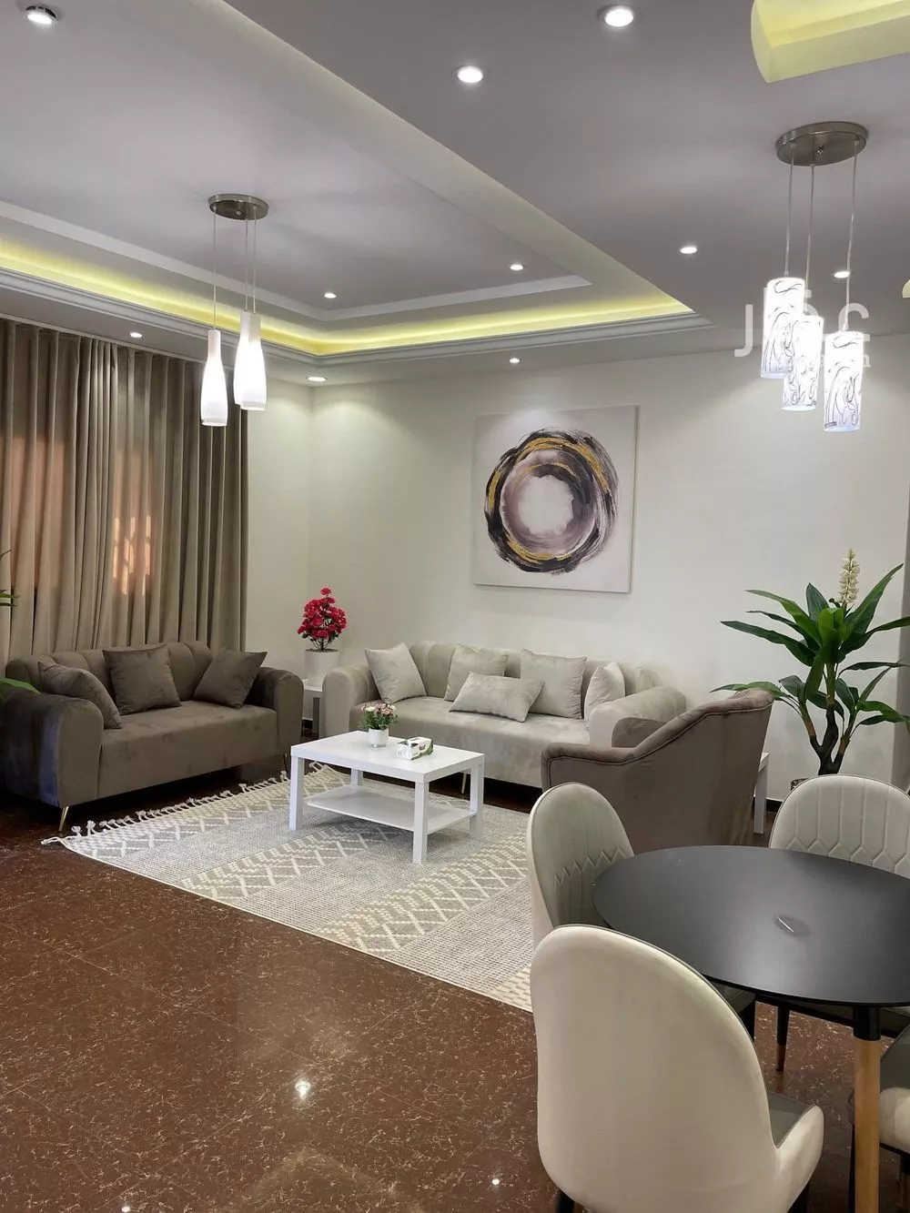 2 bedroom floor in Al Aridh 4