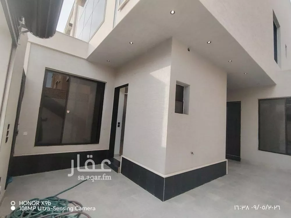 6 bedroom villa in Al Uraija Al Gharbiyah 5