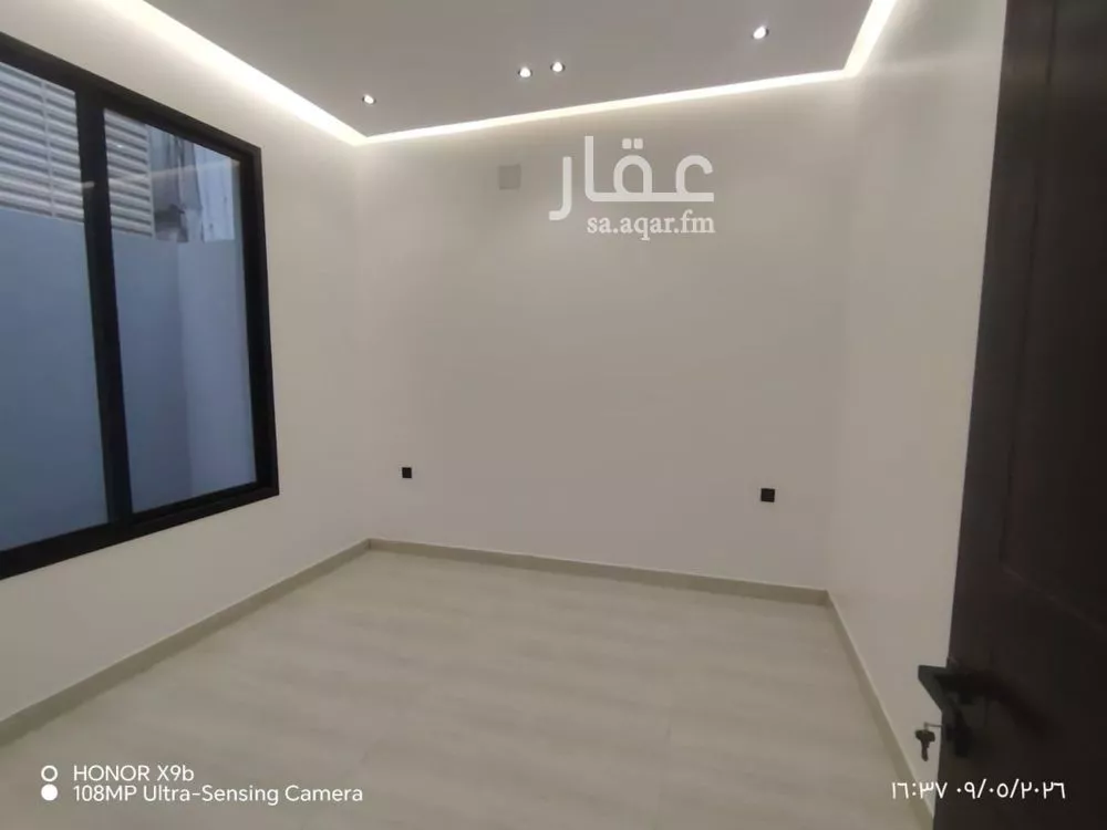 5 bedroom villa in Al Uraija Al Gharbiyah 4