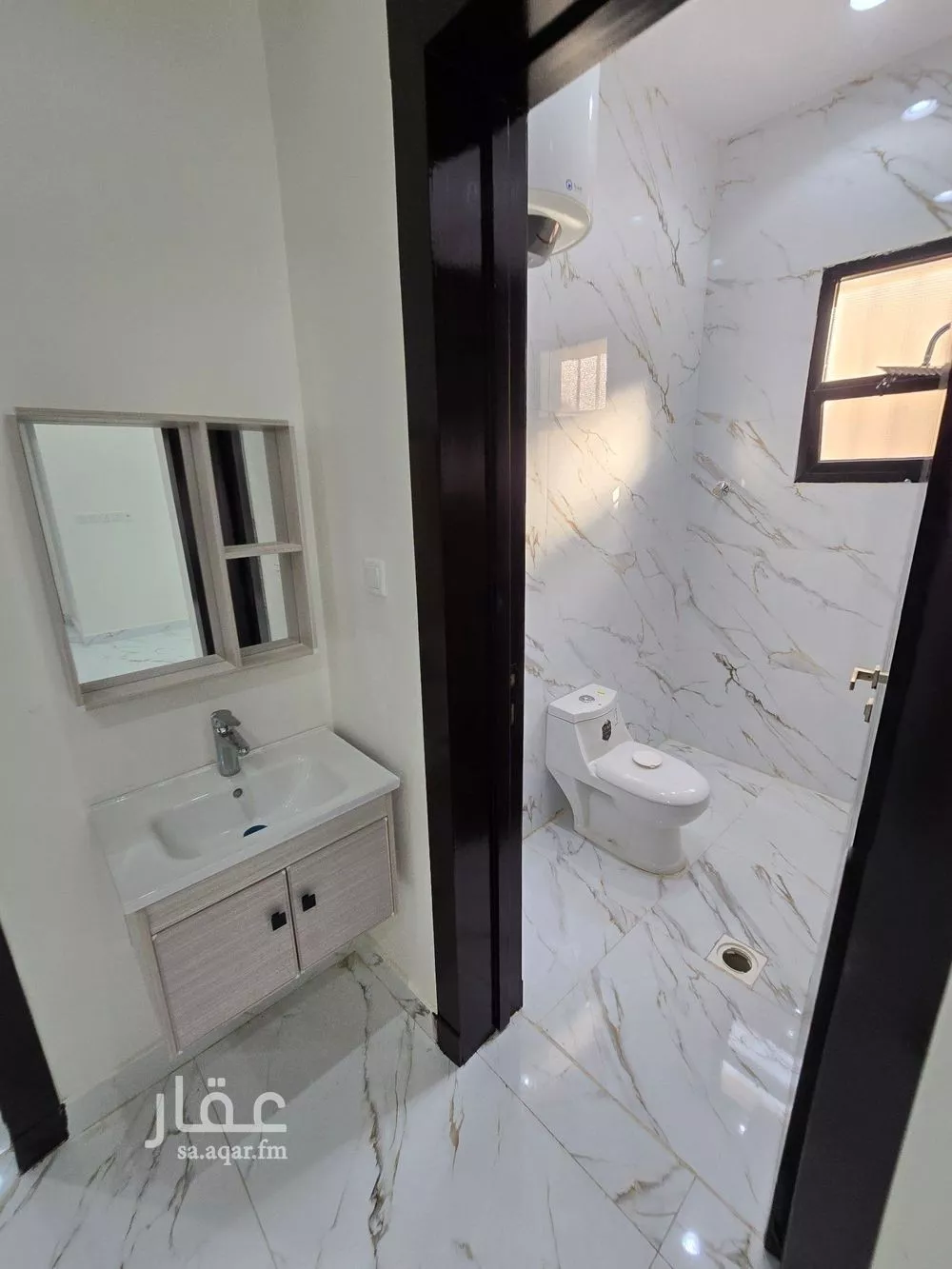 4 bedroom villa in Al Uraija Al Gharbi, Riyadh 16