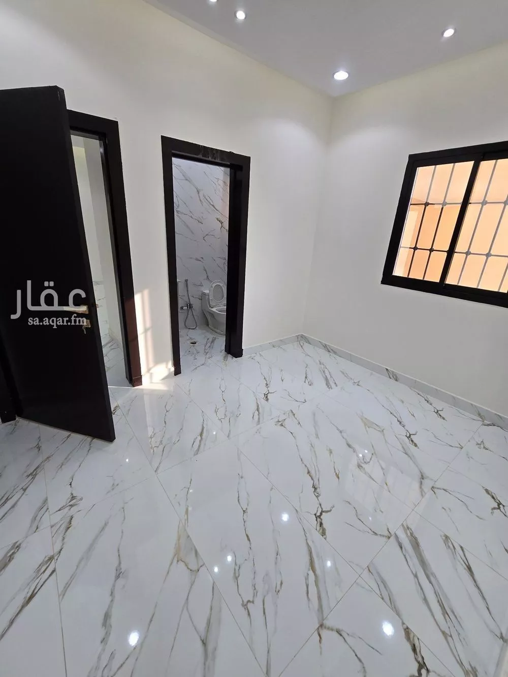 4 bedroom villa in Al Uraija Al Gharbi, Riyadh 17