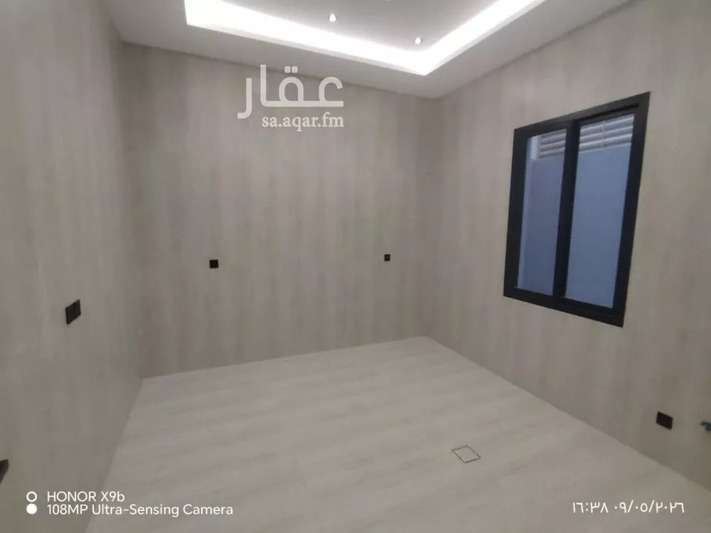 5 bedroom villa in Al Uraija Al Gharbiyah 18