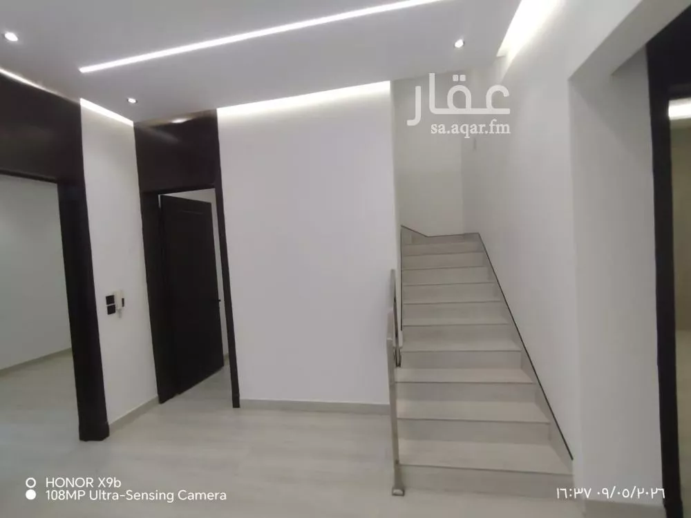 5 bedroom villa in Al Uraija Al Gharbiyah 15