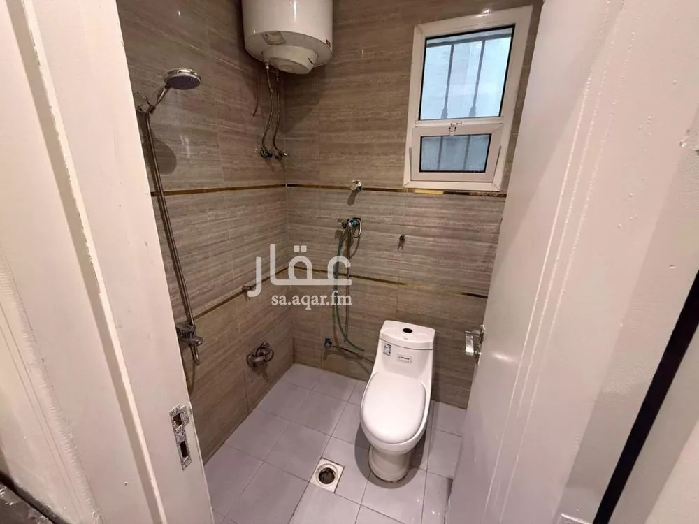 1 bedroom floor in Badr 2