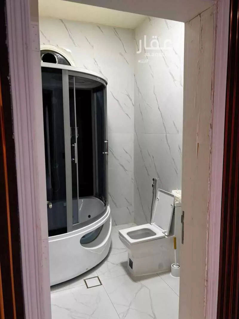 4 bedroom floor in Al Aqiq 4