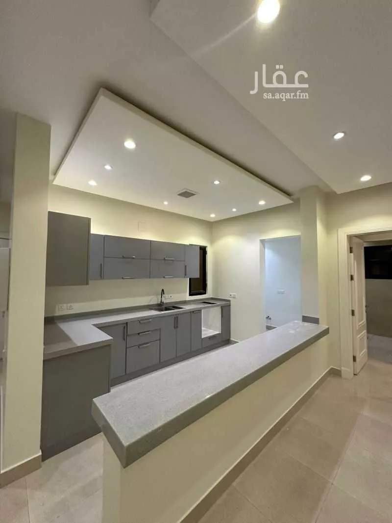 3 bedroom floor in Al Aridh 5