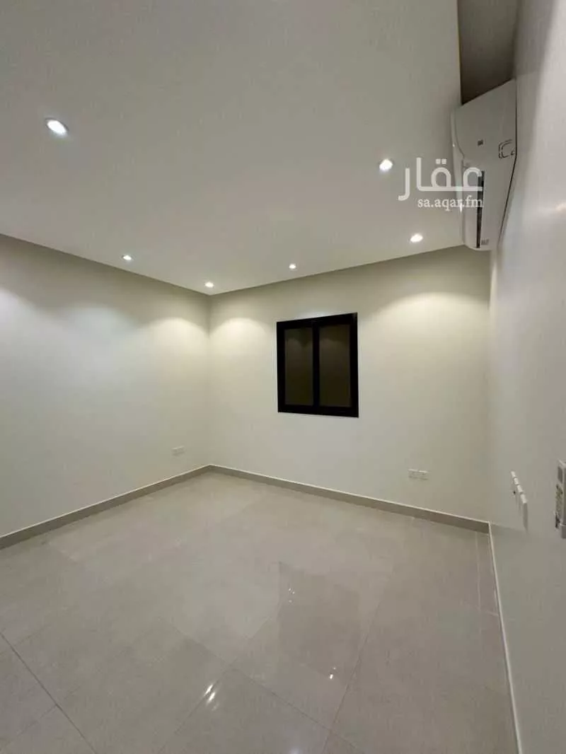3 bedroom floor in Al Aridh 7