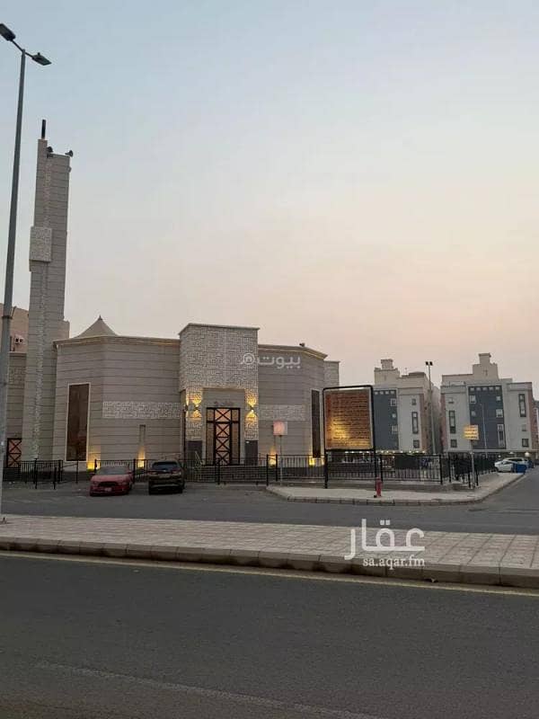 5 bedroom apartment in Al Hamdaniyah, Jeddah 2