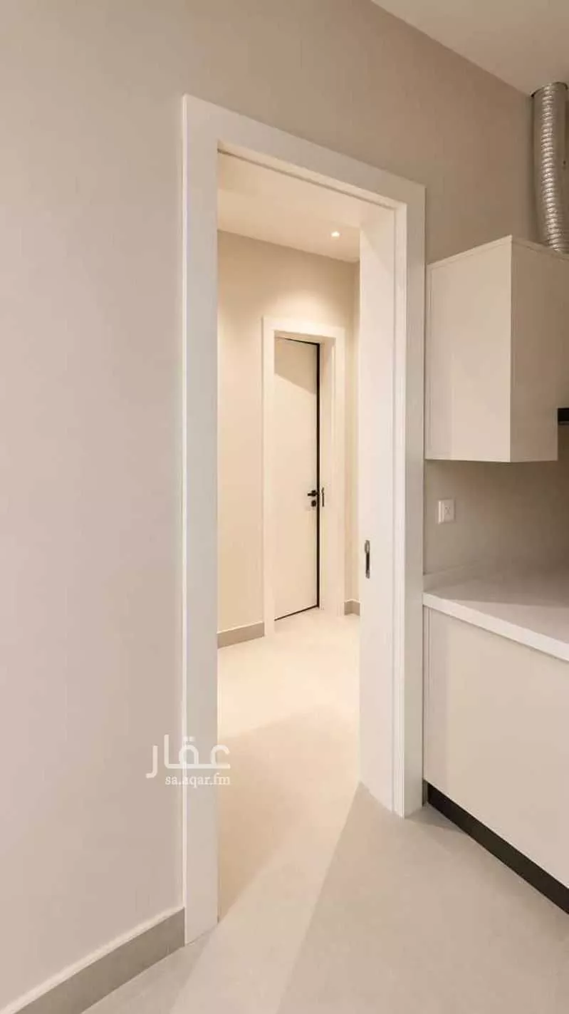 4 bedroom floor in Al Rimal 9
