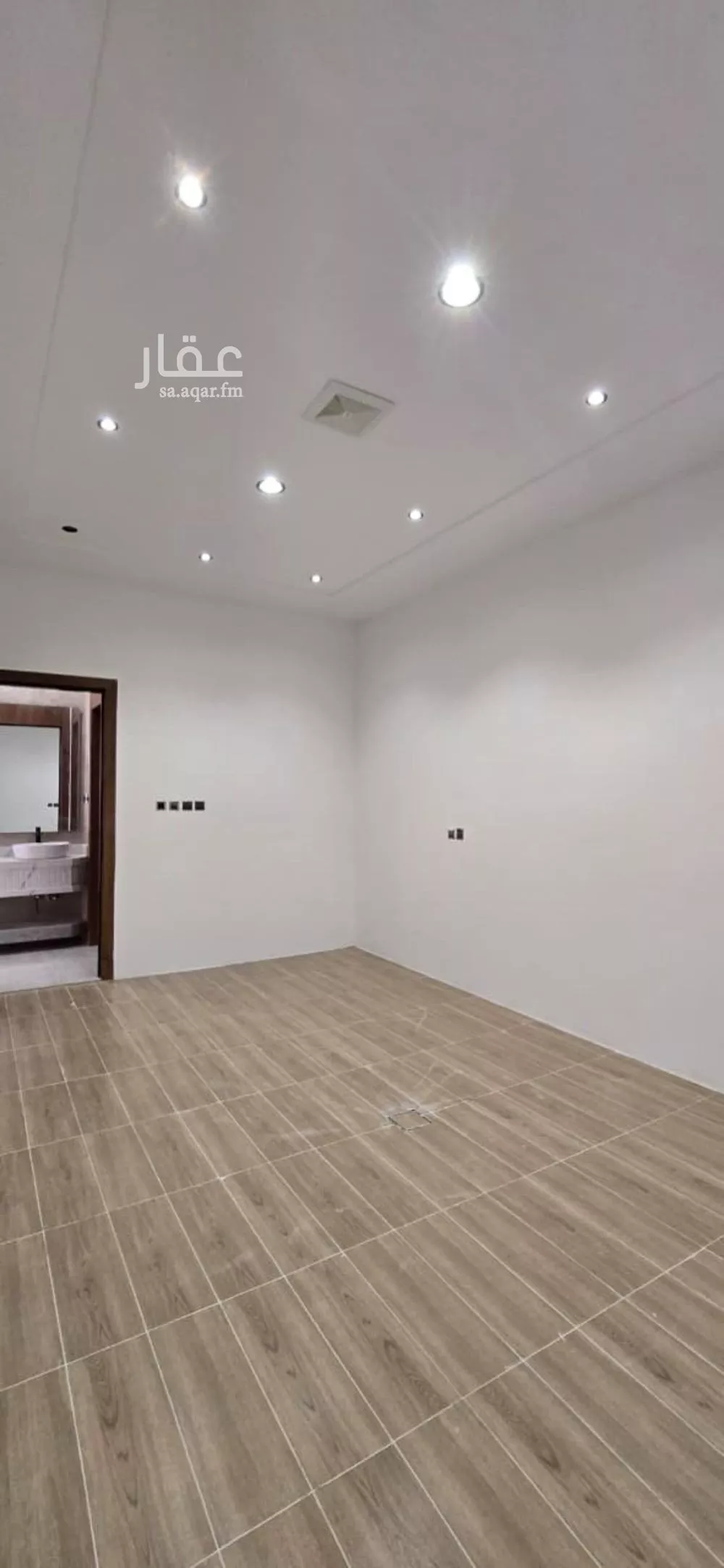 239 sqm land in Tuwaiq 8