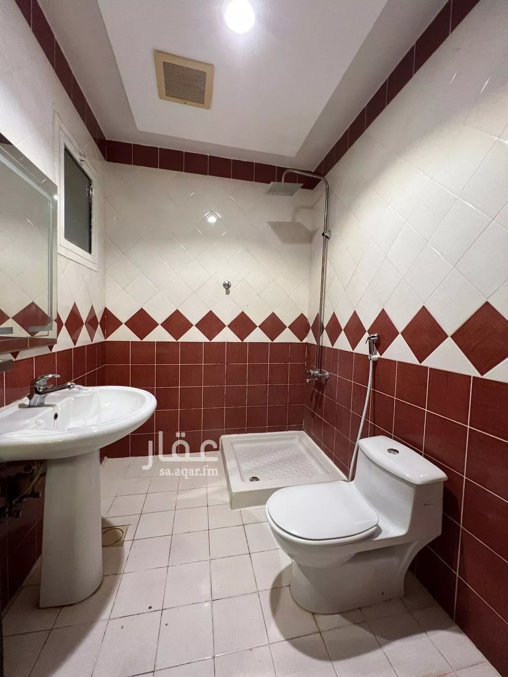 3 bedroom apartment in Qurtubah 8