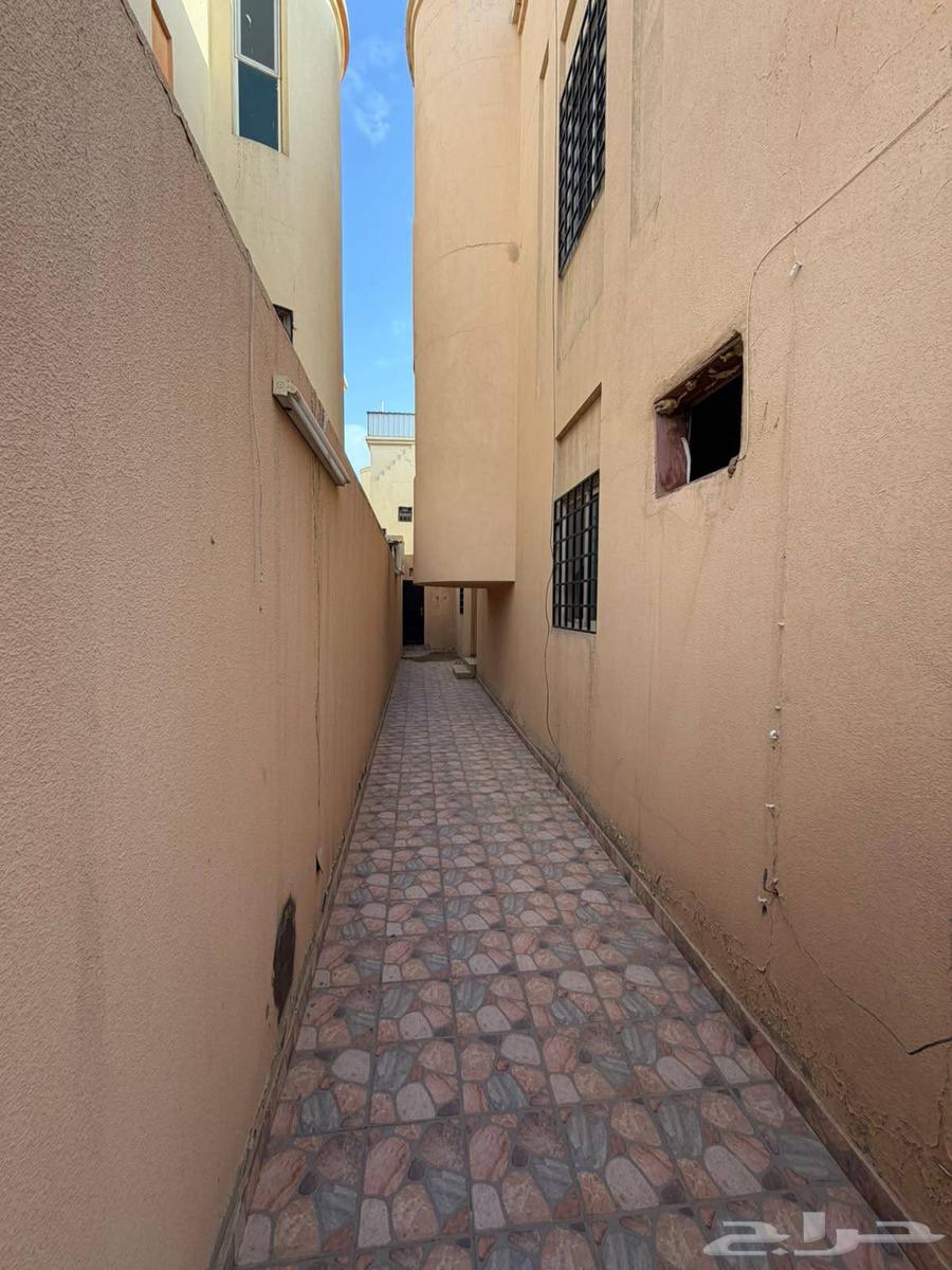 5 bedroom villa in Al Rawabi 5