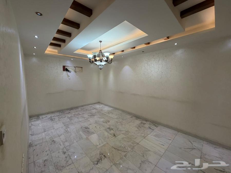 5 bedroom villa in Al Rawabi 3