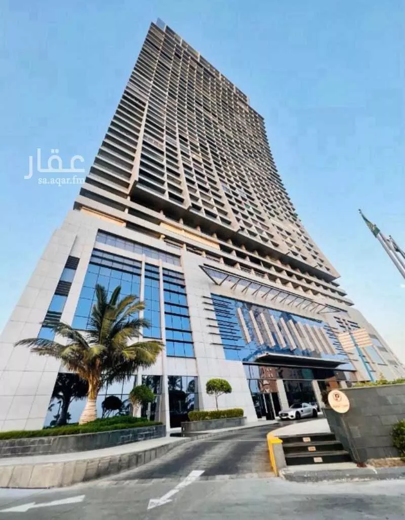 3 bedroom apartment in Al Shati 11