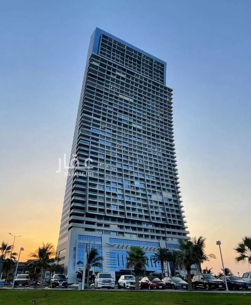 3 bedroom apartment in Al Shati 4