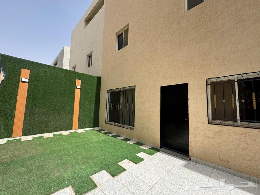 4 bedroom villa in Okaz 7