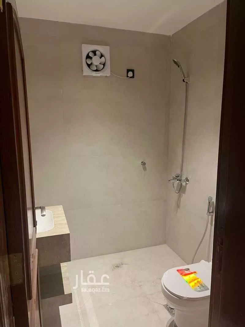 3 bedroom apartment in Al Rabwa 6
