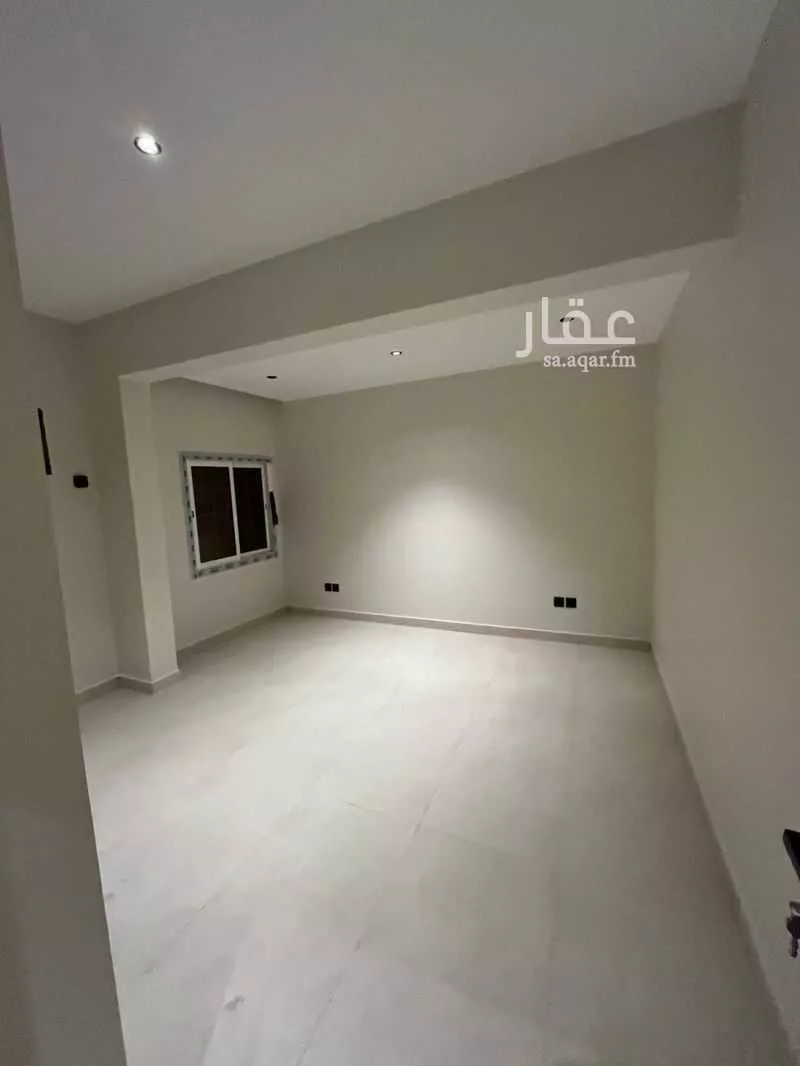 3 bedroom apartment in Al Rabwa 14
