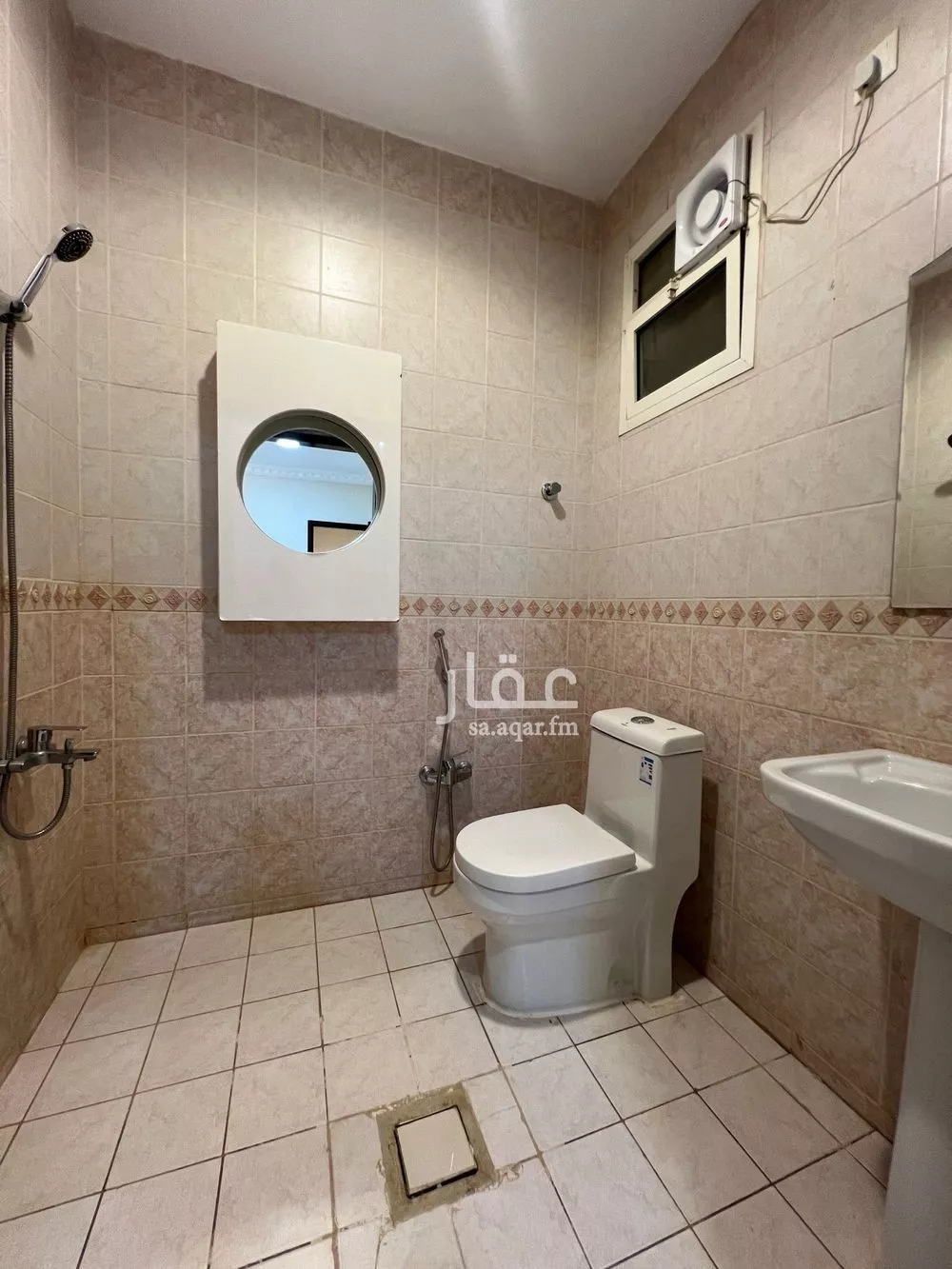 3 bedroom apartment in Qurtubah 7
