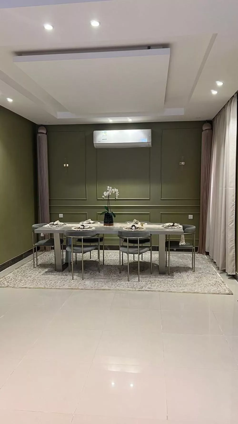 4 bedroom villa in Al Mahdiyyah 6
