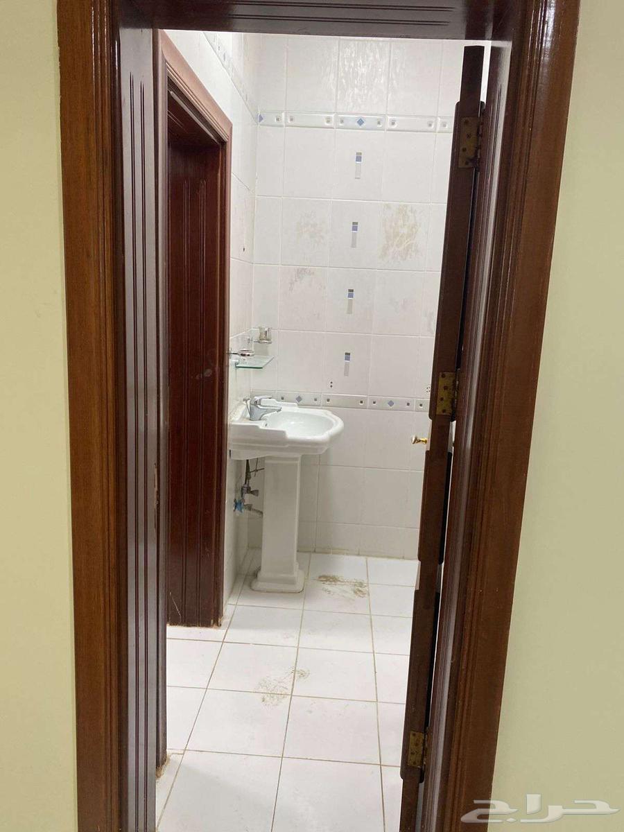 7 bedroom apartment in Al Nuzhah 9