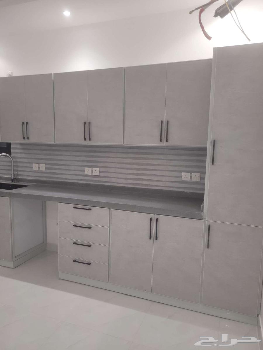 5 bedroom apartment in Al Bashaer 14