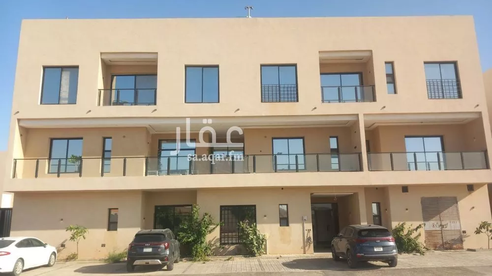 4 bedroom apartment in Dhahrat Laban 17