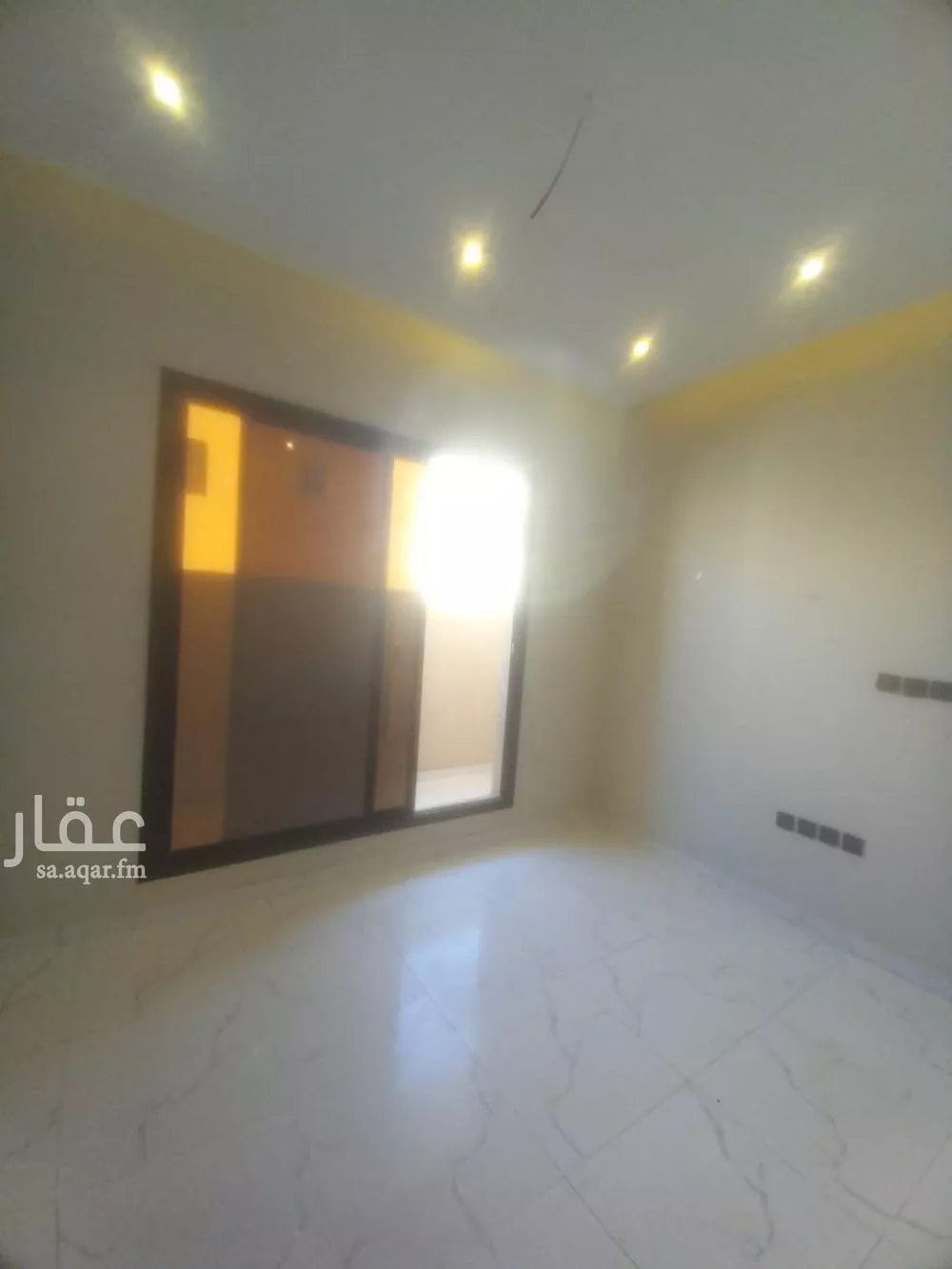 4 bedroom apartment in Dhahrat Laban 7