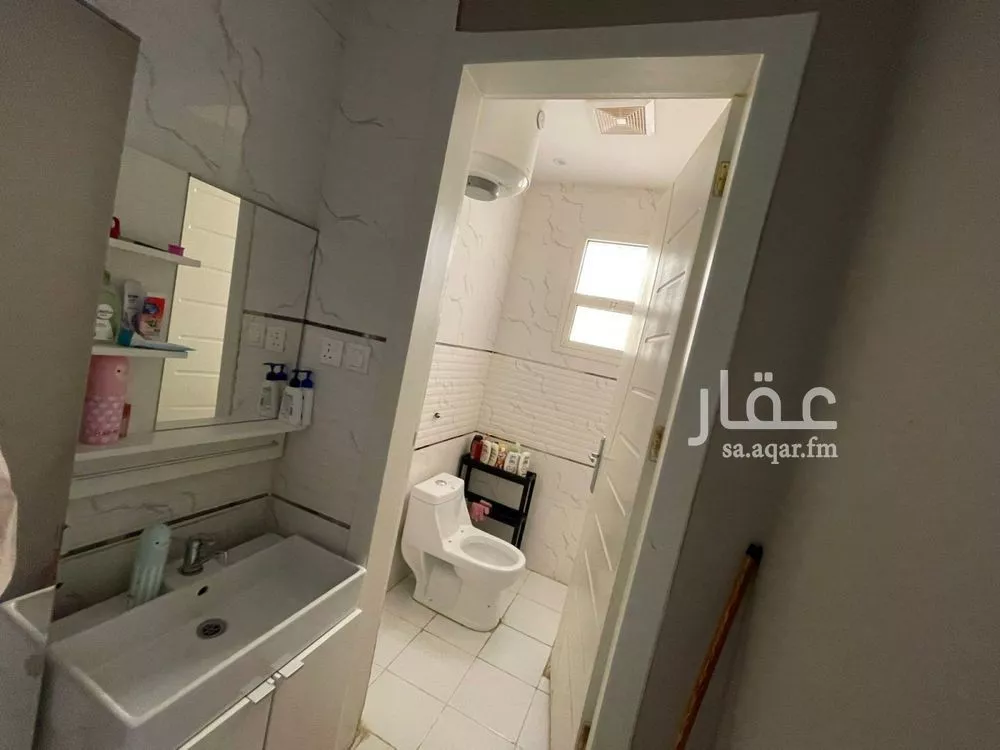 فيلا 9 غرف في ديراب 18