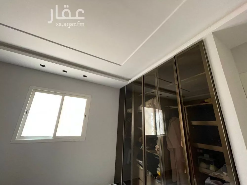 فيلا 9 غرف في ديراب 14