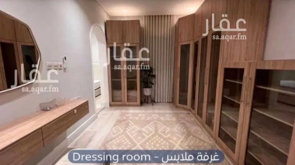 8 bedroom villa in Al Aridh 13