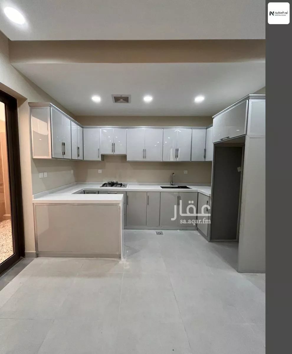 4 bedroom villa in Al Rimal 7