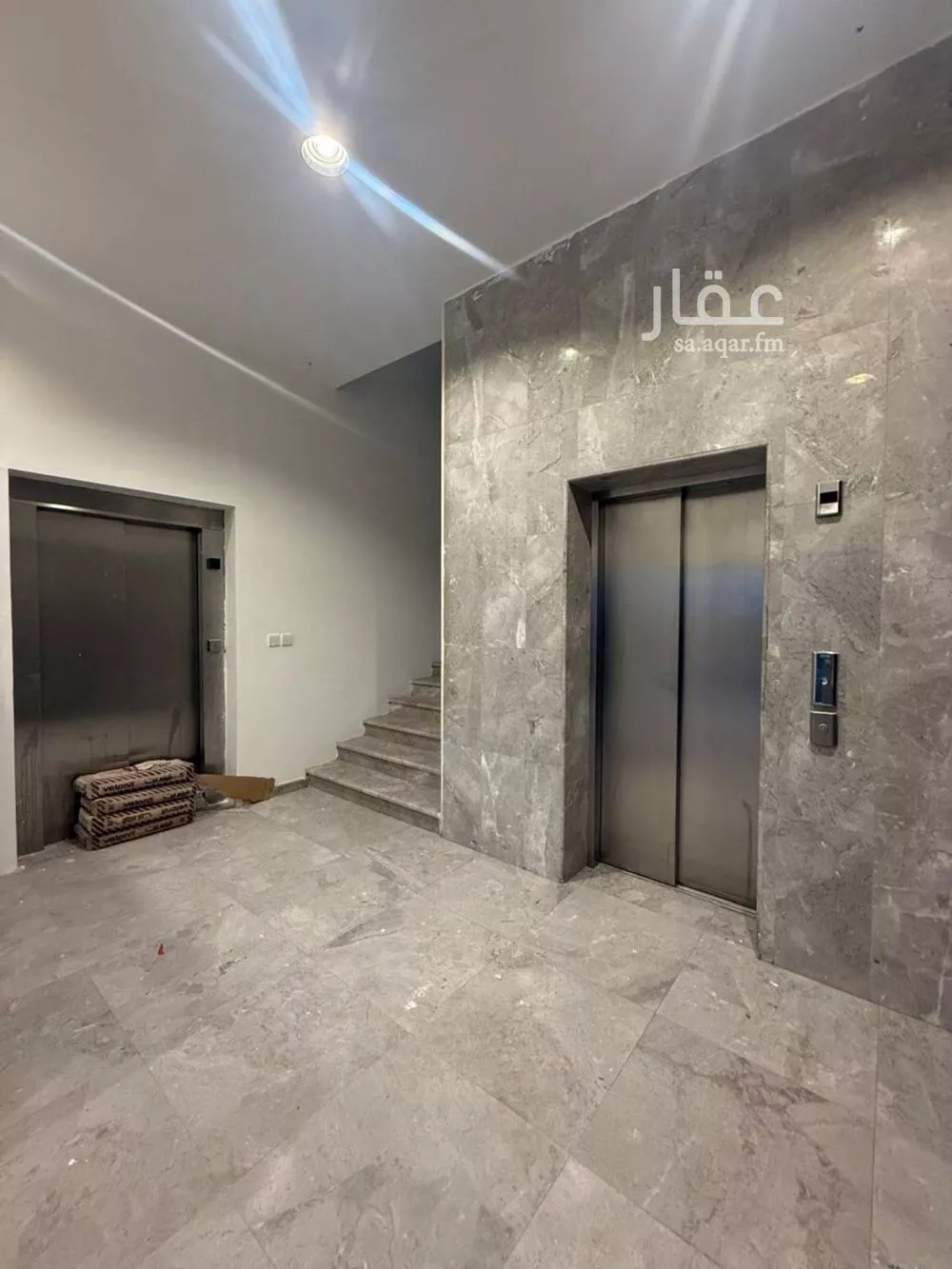 عمارة 1087 م² في أبحر الشمالية 3