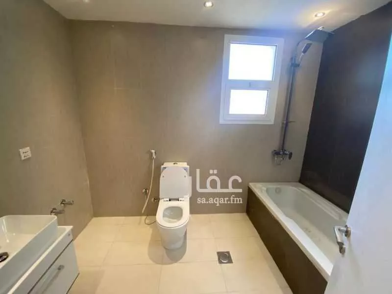 5 bedroom villa in Al Narjis 5