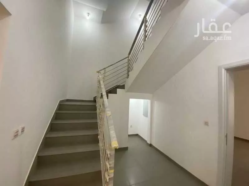 5 bedroom villa in Al Narjis 7