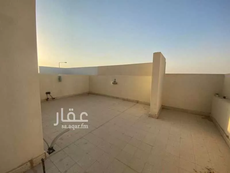 5 bedroom villa in Al Narjis 11