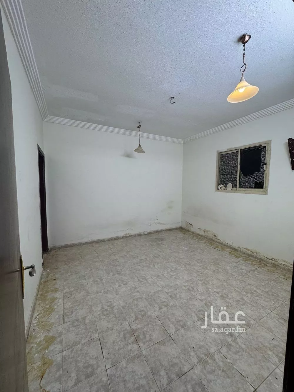 3 bedroom apartment in Al Yarmouk 4