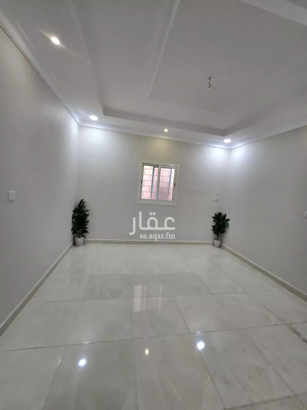 5 bedroom apartment in Dahiat King Fahd 9
