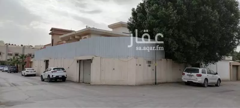 4 bedroom villa in Salah Ad Din 11