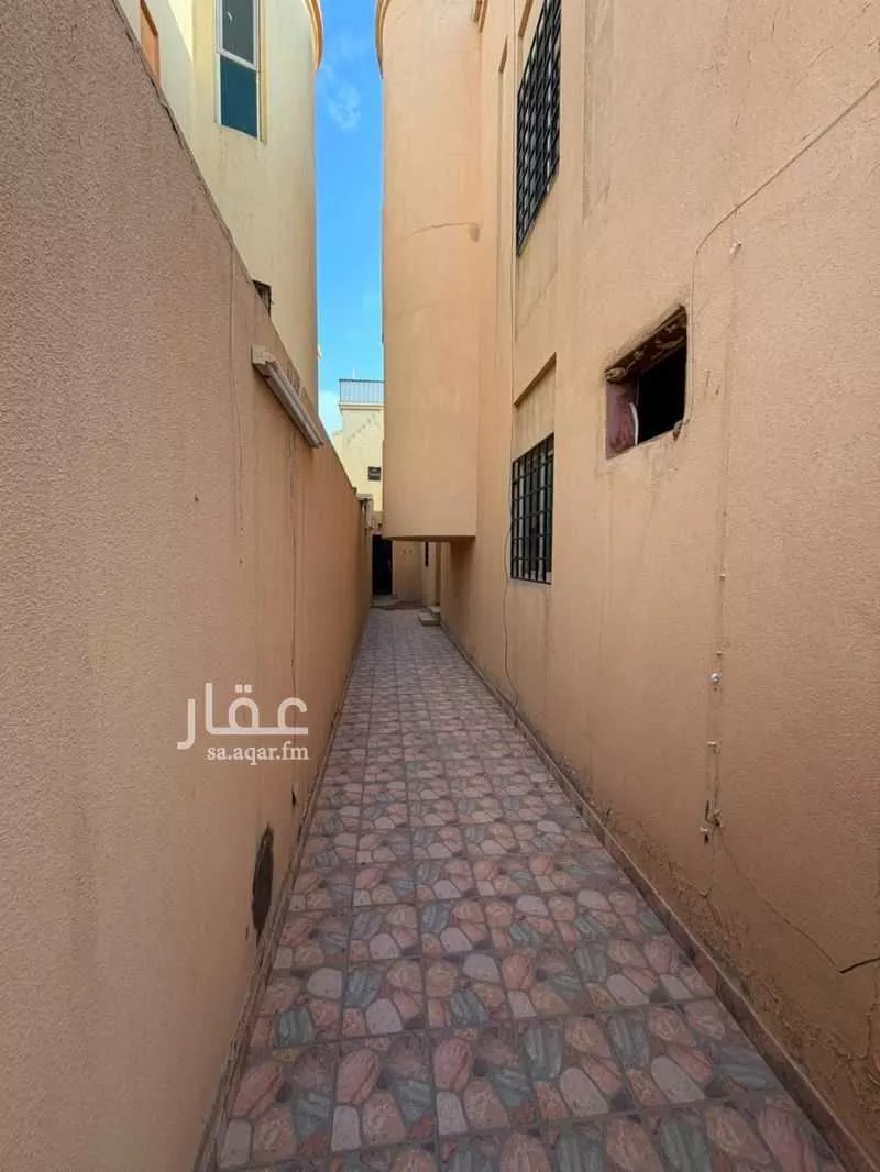 فيلا 5 غرف في الروابي 2
