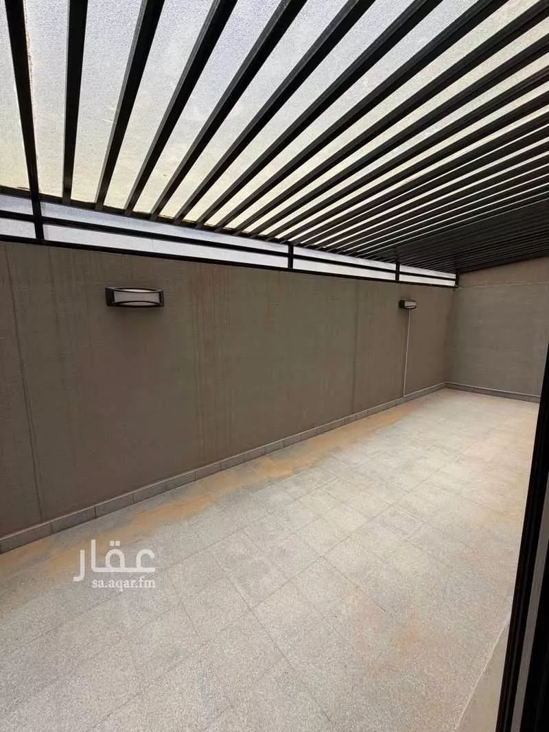 فيلا 4 غرف في العارض 11