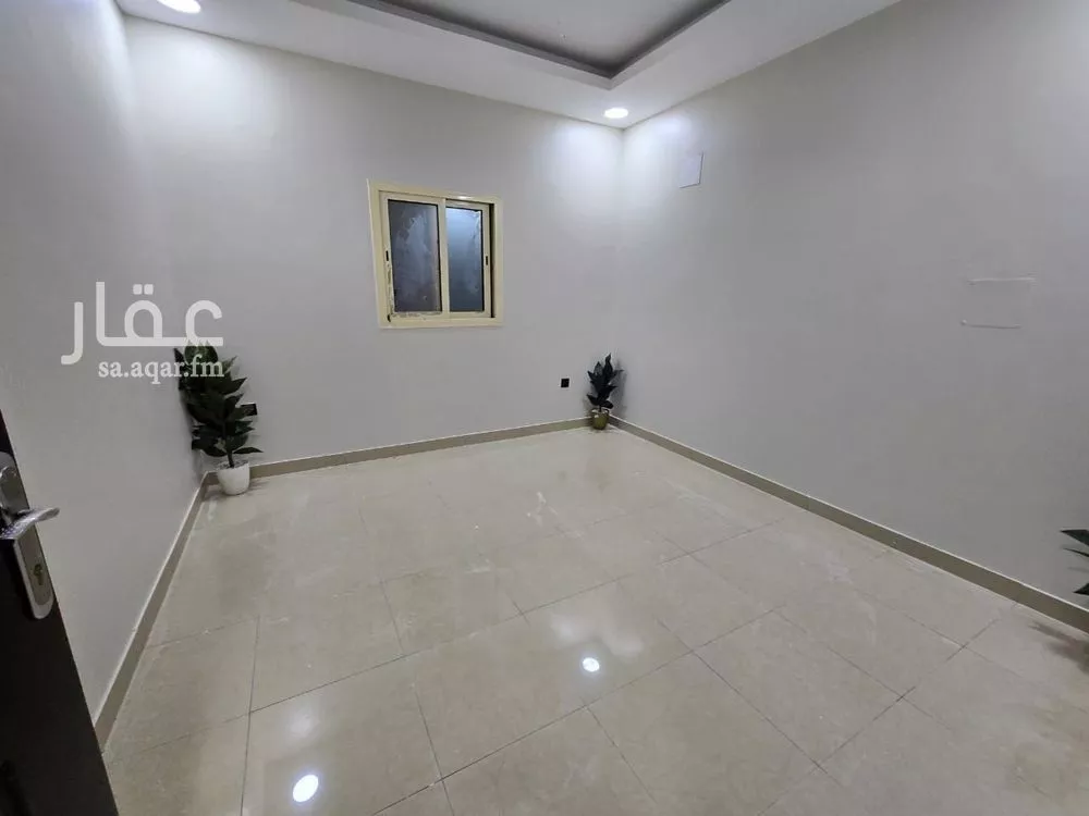 5 bedroom apartment in Ash Shulah 16